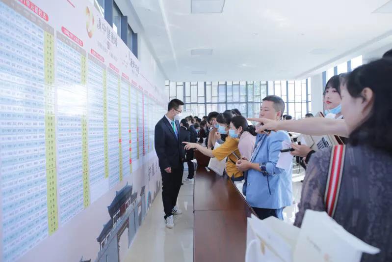最新养生书，友情、家庭与小确幸的故事