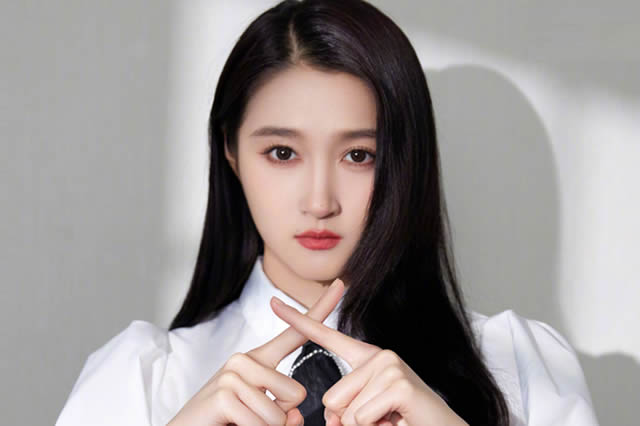 90后女演员排行榜,90后女演员排行榜，璀璨新星闪耀影视界